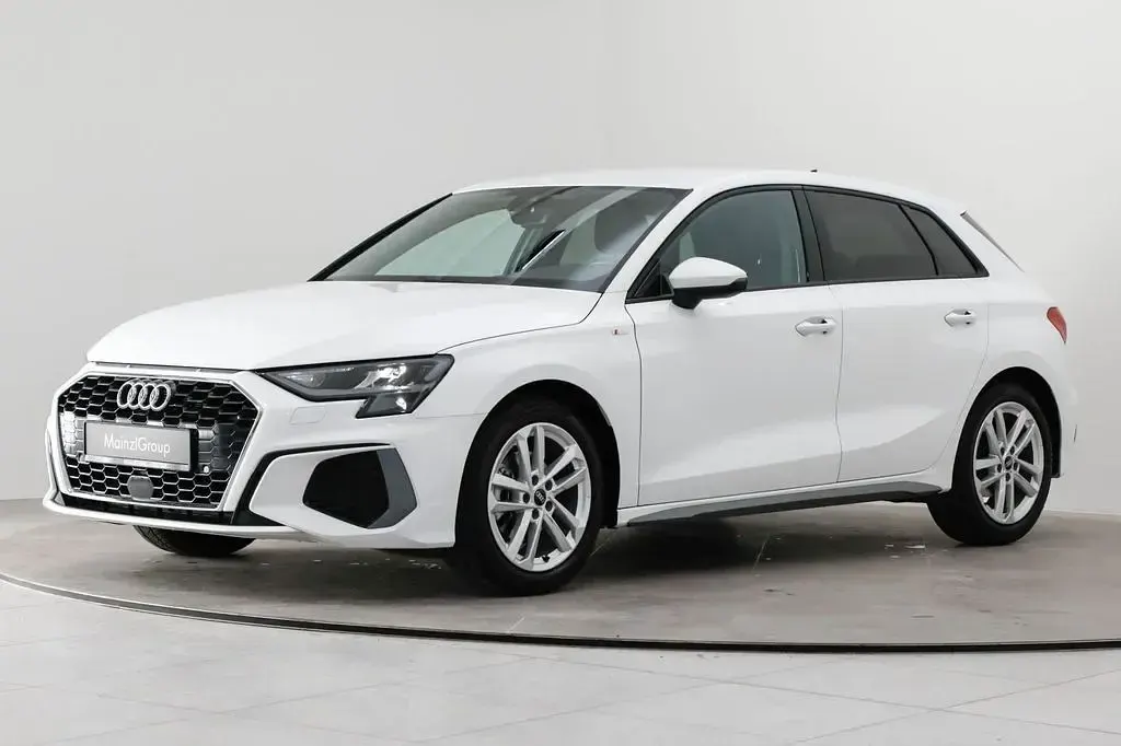 Gebraucht Audi A3 S-Line 111 PS (81 kW) 2022 Ibisweiß Limousine
