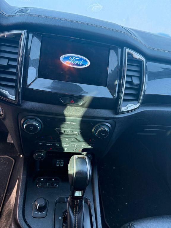 Gebraucht Ford Ranger Wildtrack 212 PS (155 kW) 2022 Orange Pickup