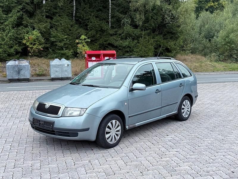 Silber Gebraucht 2004 Skoda Fabia Kombi | 800 € (Superpreis) - Bild 1/4