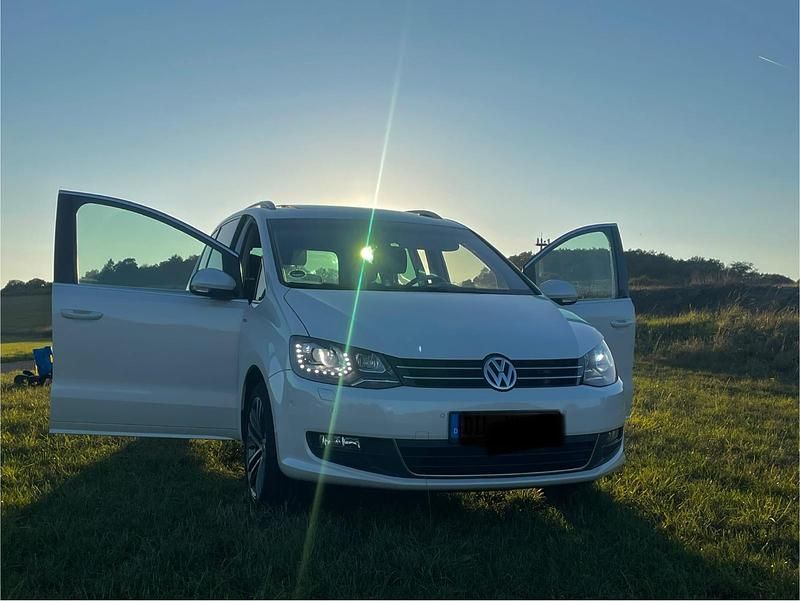 Andere farben Gebraucht 2013 VW Sharan Life Van / Kleinbus | 17.500 € (Teuer) - Bild 1/4