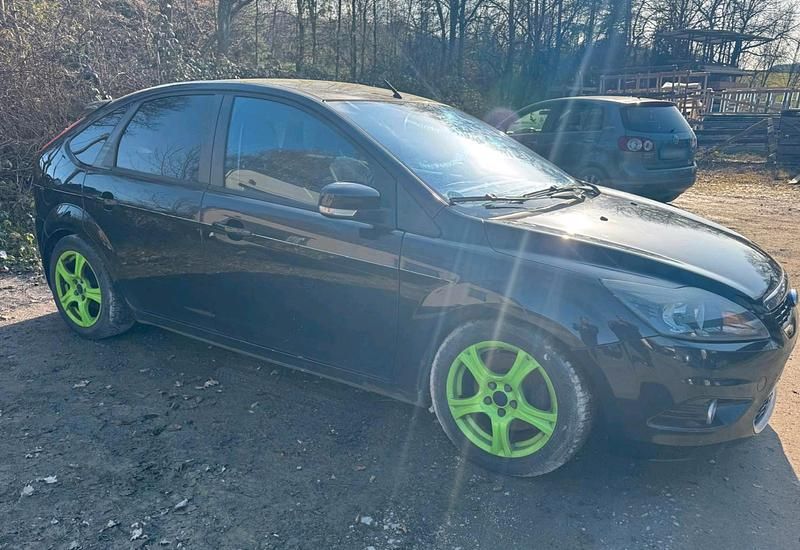 Gebraucht Ford Focus 140 PS (102 kW) 2009 Schwarz Limousine