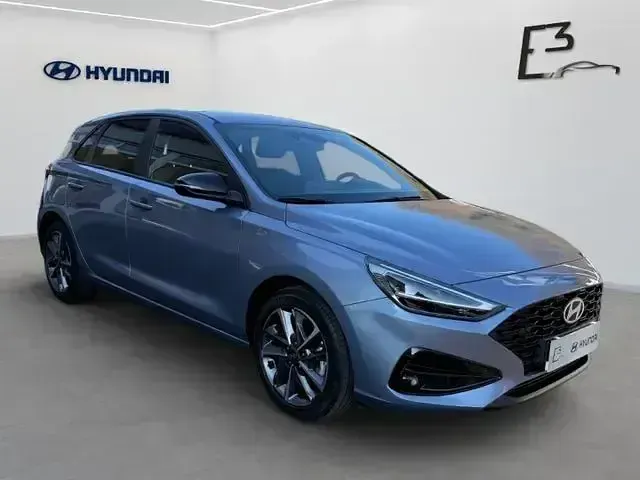 Gebraucht Hyundai i30 Advantage 101 PS (74 kW) 2024 Blau Limousine