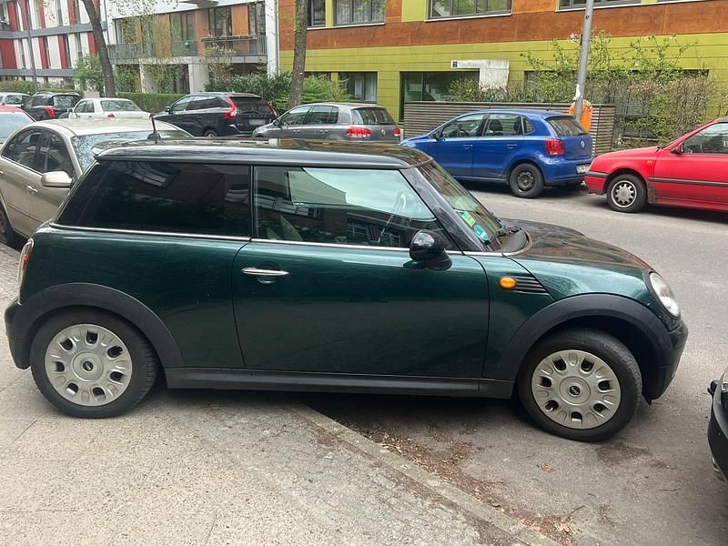 Second-hand Mini Cooper 2007 Verde Hatchback