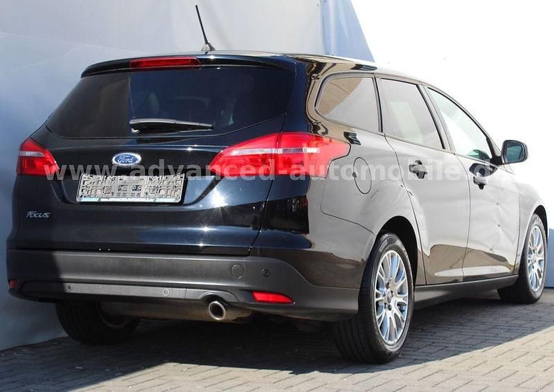 Gebraucht Ford Focus Business Edition 150 PS (110 kW) 2017 Schwarz Limousine
