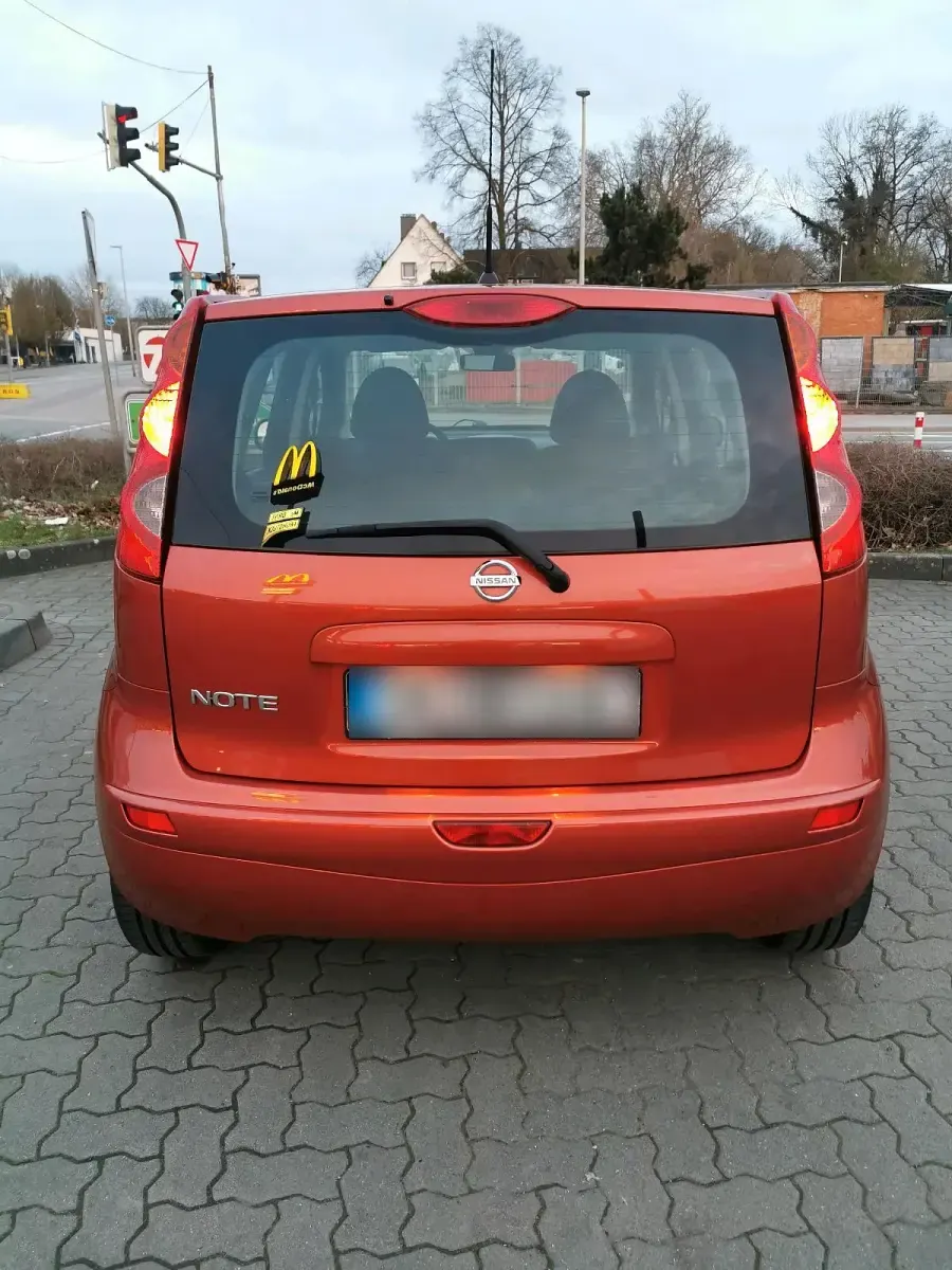 Usata Nissan Note 88 CV (64 kW) 2008 Arancione Utilitaria