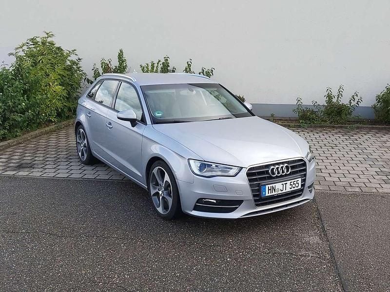 Gebraucht Audi A3 Ambiente 125 PS (91 kW) 2014 Silber Kombi