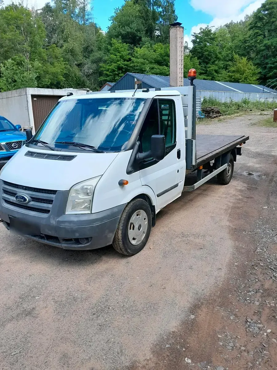 Gebraucht Ford Transit 105 PS (77 kW) 2010