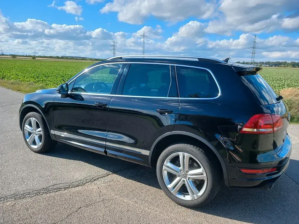 Gebraucht VW Touareg Exclusive 245 PS (180 kW) 2014 Schwarz SUV