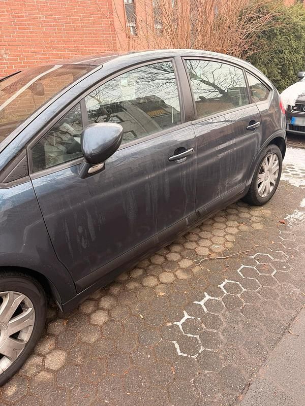 Gebraucht Citroën C4 88 PS (64 kW) 2010 Grau Kleinwagen