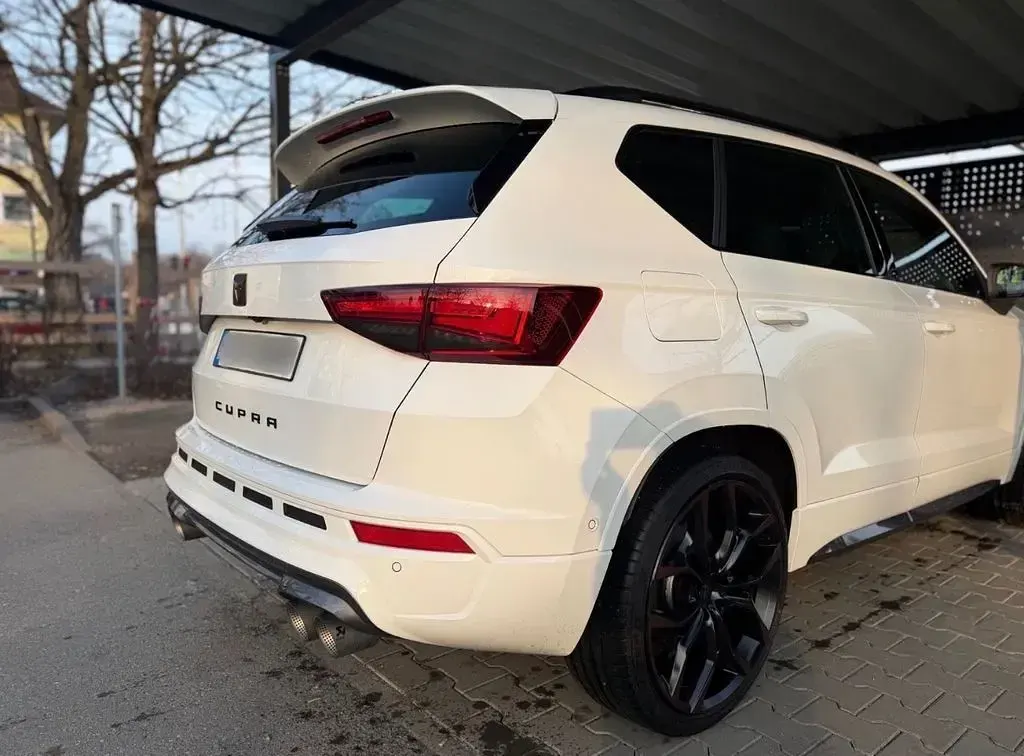 Używany Cupra Ateca VZ 300 KM (220 kW) 2022 Biały SUV