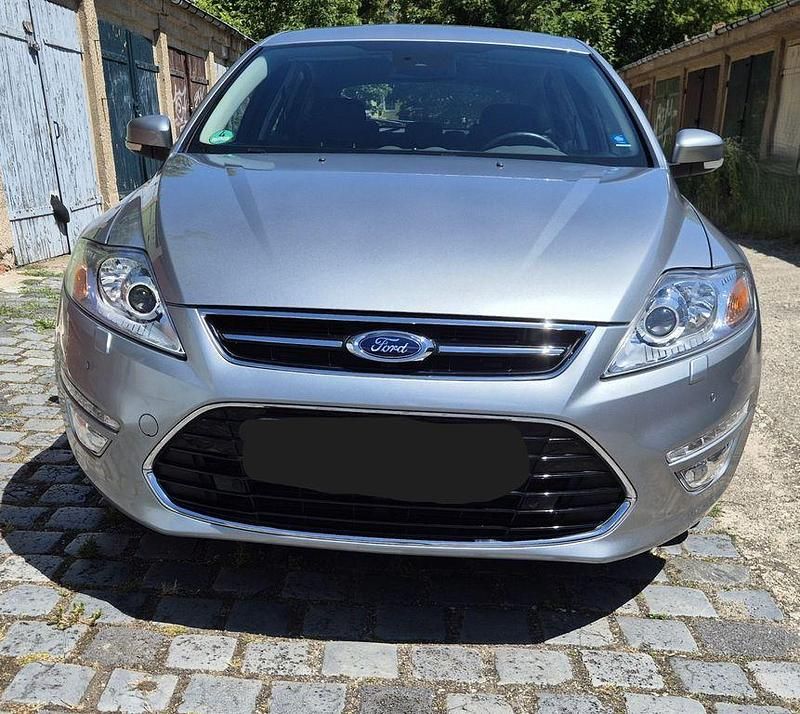 Silber Gebraucht 2013 Ford Mondeo Limousine | 10.700 € (Guter Preis) - Bild 1/4