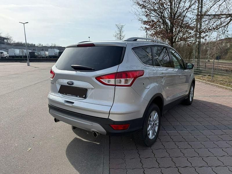 Gebraucht Ford Kuga Trend 140 PS (102 kW) 2014 Grau SUV
