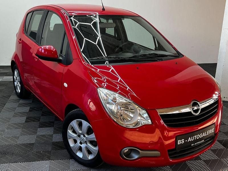 Gebraucht Opel Agila Edition 86 PS (63 kW) 2009 Rot Kleinwagen