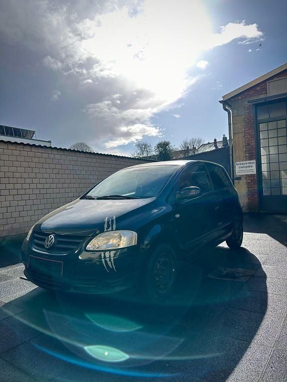 Gebraucht VW Fox 54 PS (39 kW) 2005 Schwarz Kleinwagen