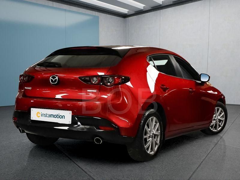 Gebraucht Mazda 3 122 PS (89 kW) 2022 Rot Limousine