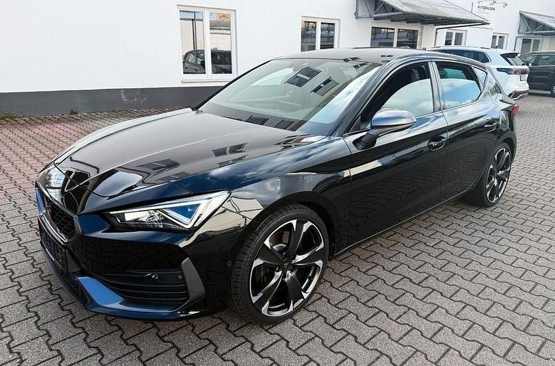 Gebraucht Cupra Leon VZ 300 PS (220 kW) 2023 Schwarz Limousine