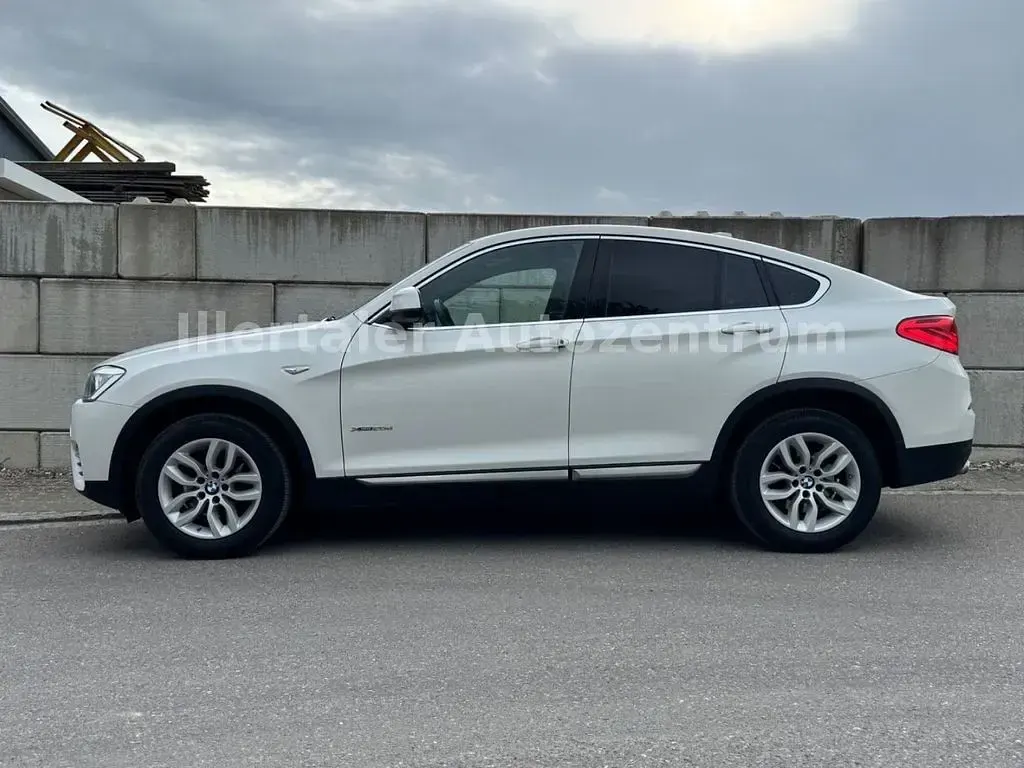 Gebraucht BMW X4 190 PS (139 kW) 2016 Weiß SUV
