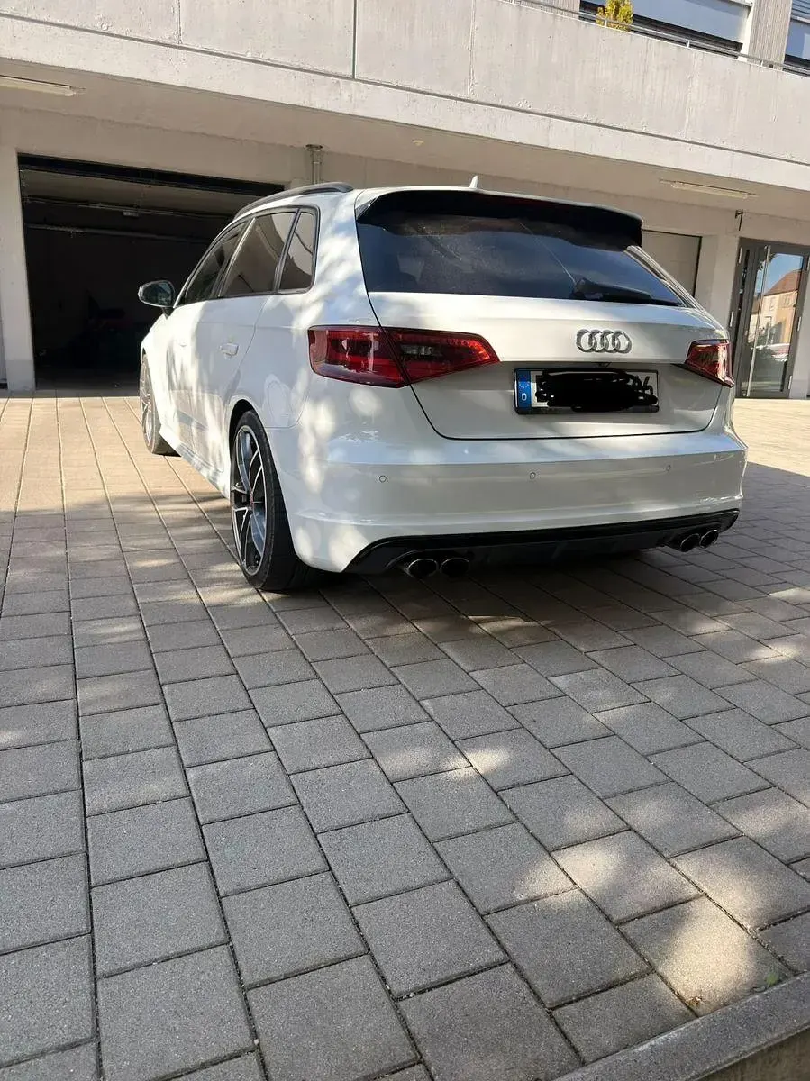 Gebraucht Audi S3 Ambiente 300 PS (220 kW) 2014 Weiß Kombi