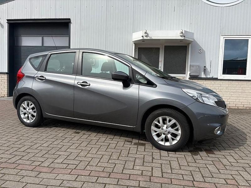 Gebraucht Nissan Note Acenta 80 PS (58 kW) 2015 Grau Kleinwagen