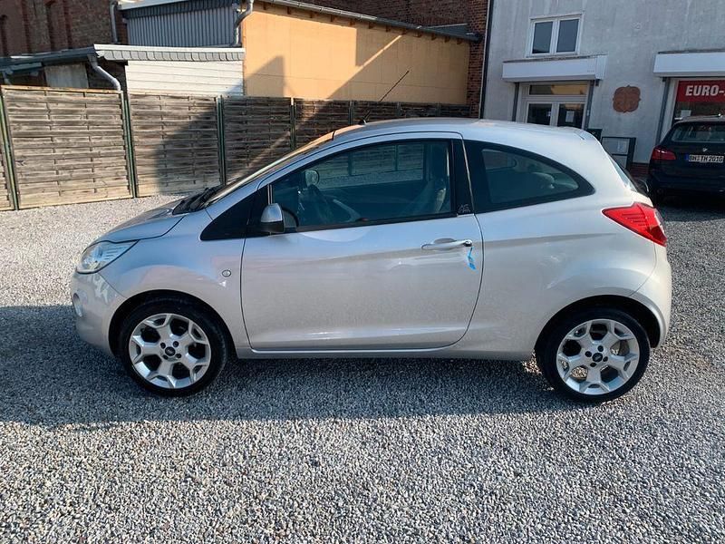 Gebraucht Ford Ka Trend 69 PS (50 kW) 2010 Silber Kleinwagen
