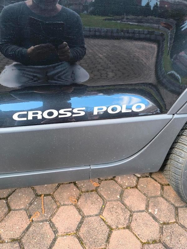 Gebraucht VW Polo Cross 105 PS (77 kW) 2011 Schwarz Kleinwagen