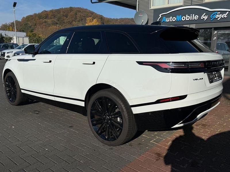Second-hand Land Rover Range Rover Velar SE Dynamic 300 CP (220 kW) 2025 Alb SUV