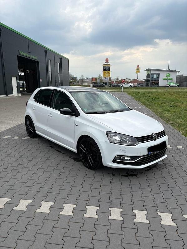 Gebraucht VW Polo 90 PS (66 kW) 2014 Weiß Kleinwagen
