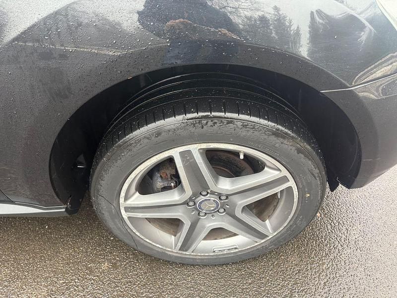 Gebraucht Mercedes ML350 231 PS (169 kW) 2010 Schwarz SUV