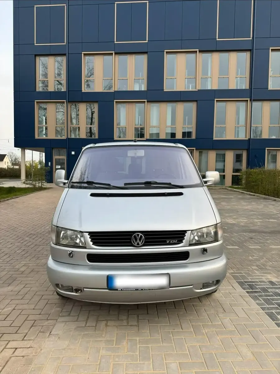 Gebraucht VW T4 102 PS (75 kW) 2002 Silber Van