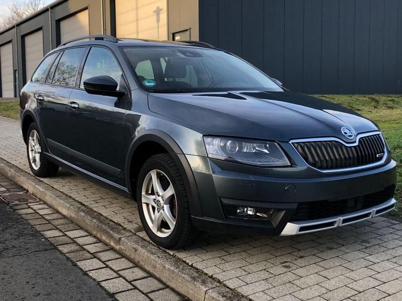 Gebraucht 2014 Skoda Octavia Scout 4x4 Kombi | 7.400 € (Fairer Preis) - Bild 1/4