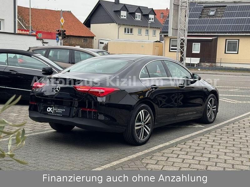 Gebraucht Mercedes CLA200 150 PS (110 kW) 2022 Schwarz Limousine