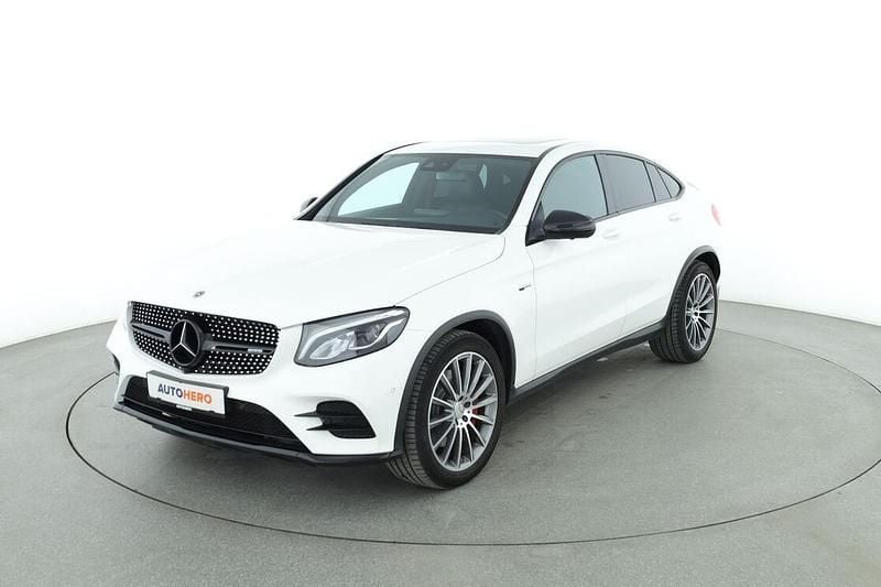Weiß Gebraucht 2017 Mercedes GLC43 AMG AMG SUV | 36.890 € (Fairer Preis) - Bild 1/3
