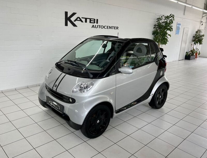 Silber Gebraucht 2002 Smart ForTwo Cabrio Pure Cabrio | 4.750 € - Bild 1/4