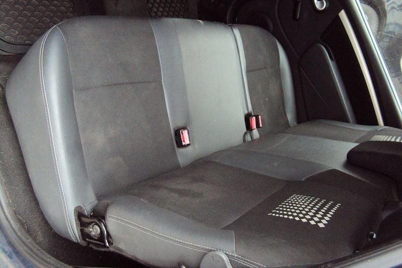 Gebraucht Dacia Logan MCV Lauréate 84 PS (61 kW) 2012 Blau Kombi