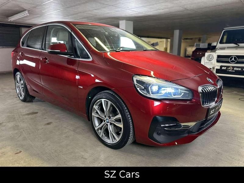 Gebraucht BMW 220 Luxury Line 192 PS (141 kW) 2018 Flamencorot brillanteffekt met Van / Kleinbus