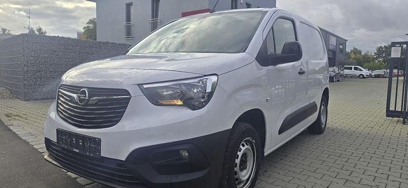 Gebraucht Opel Combo 102 PS (75 kW) 2023 Weiß Van / Kleinbus