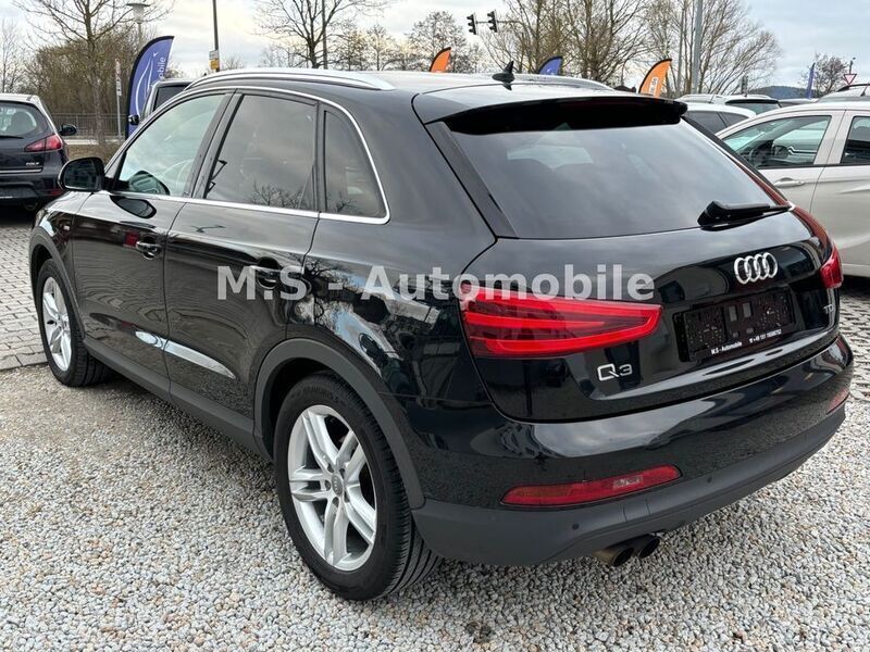 Gebraucht Audi Q3 S-Line 140 PS (102 kW) 2013 Schwarz SUV