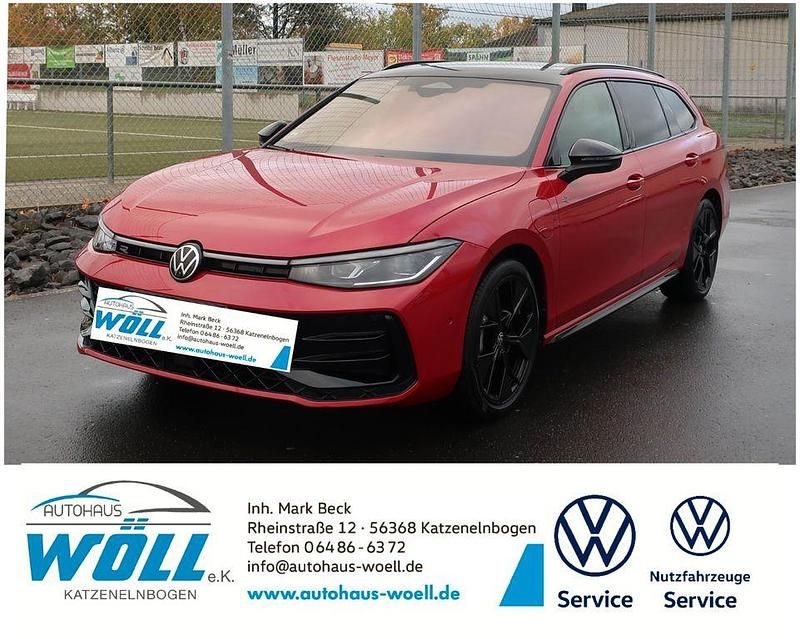 Rot Gebraucht 2024 VW Passat R-line Kombi | 49.900 € (Teuer) - Bild 1/4