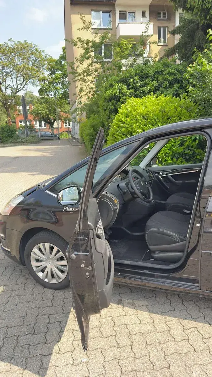 Gebraucht Citroën C4 Picasso Tendance 111 PS (81 kW) 2011 Schwarz Van / Kleinbus