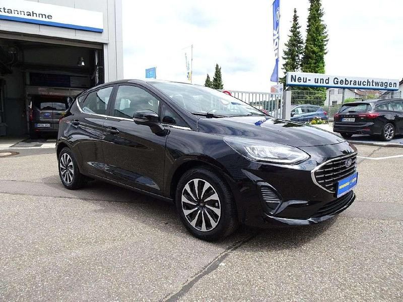 Gebraucht Ford Fiesta Titanium 125 PS (91 kW) 2024 Obsidianschwarz metallic Kleinwagen
