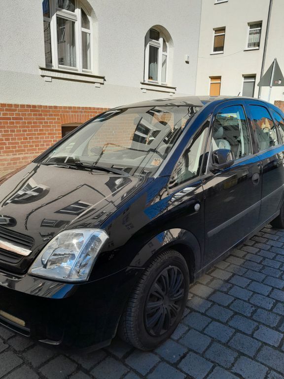 Schwarz Gebraucht 2004 Opel Meriva Van / Kleinbus | 1.650 € (Fairer Preis) - Bild 1/4