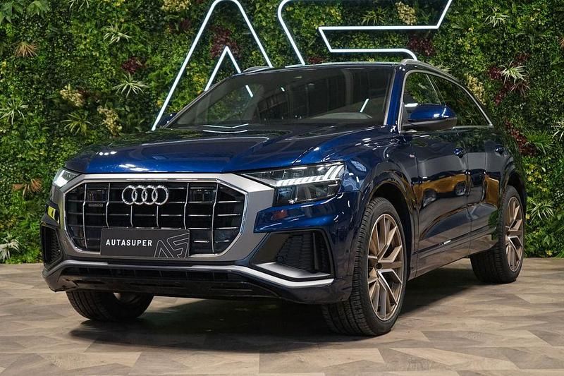 Gebraucht Audi Q8 S-Line 286 PS (210 kW) 2023 Blau SUV