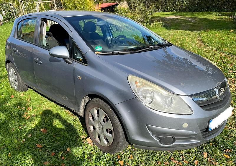 Silber Gebraucht 2011 Opel Corsa Kleinwagen | 1.700 € (Fairer Preis) - Bild 1/4