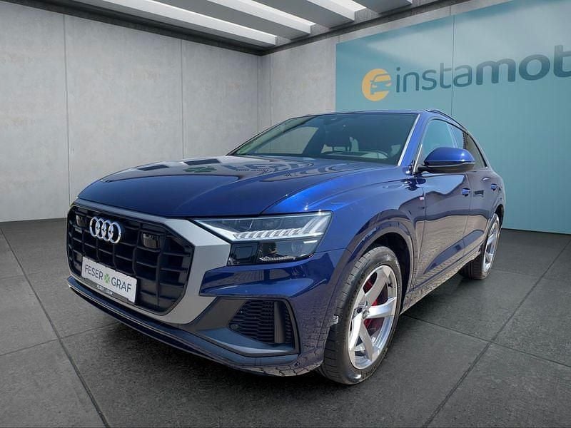 Blau Gebraucht 2021 Audi Q8 S-Line SUV | 59.299 € (Etwas zu teuer) - Bild 1/4