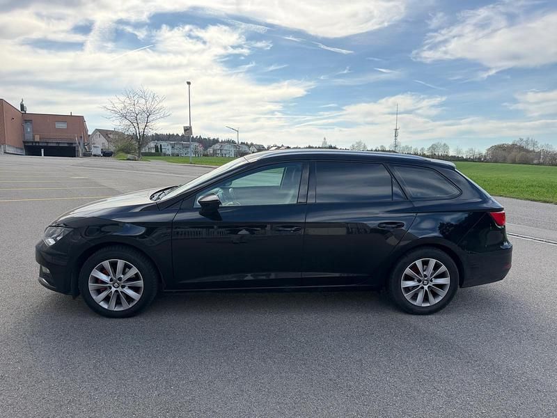 Usata Seat Leon ST 149 CV (109 kW) 2018 Nero Station wagon
