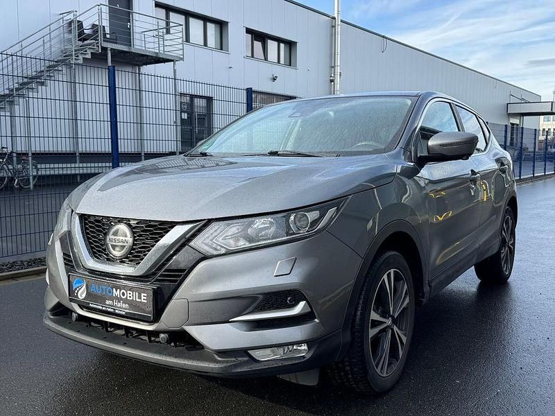 Gebraucht Nissan Qashqai 360º 140 PS (102 kW) 2019 Grau SUV