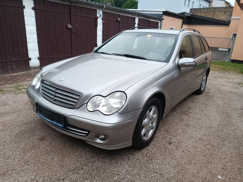 Silber Gebraucht 2004 Mercedes C220 Kombi | 2.700 € (Fairer Preis) - Bild 1/4