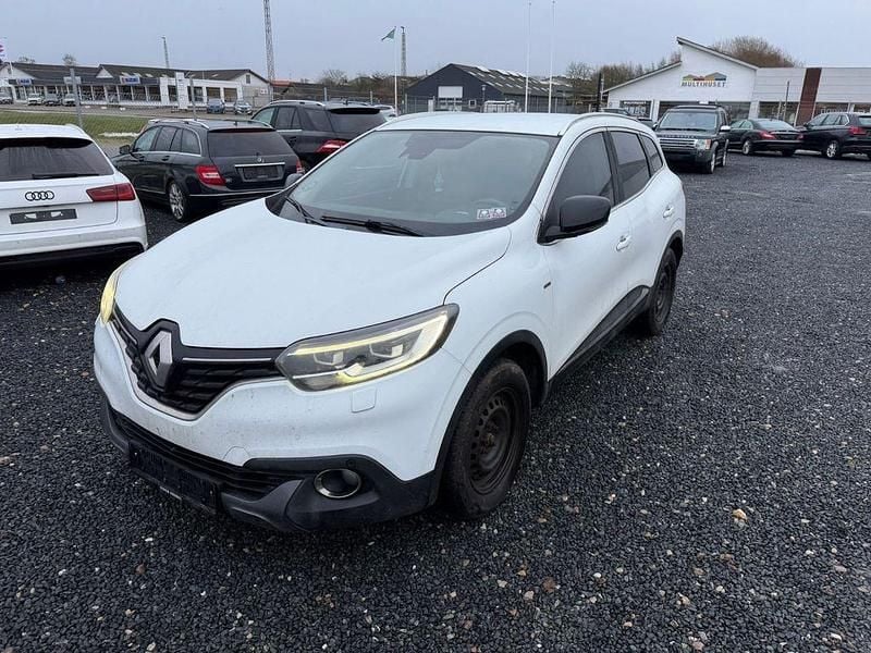 Weiß Gebraucht 2018 Renault Kadjar Bose Edition SUV | 9.500 € (Superpreis) - Bild 1/4