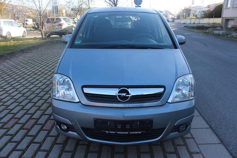 Second-hand Opel Meriva 105 CP (77 kW) 2006 Argintiu Monovolum