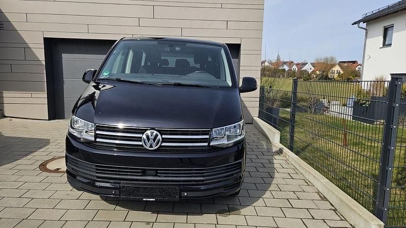 Gebraucht VW T6 Comfortline 150 PS (110 kW) 2016 Schwarz Van